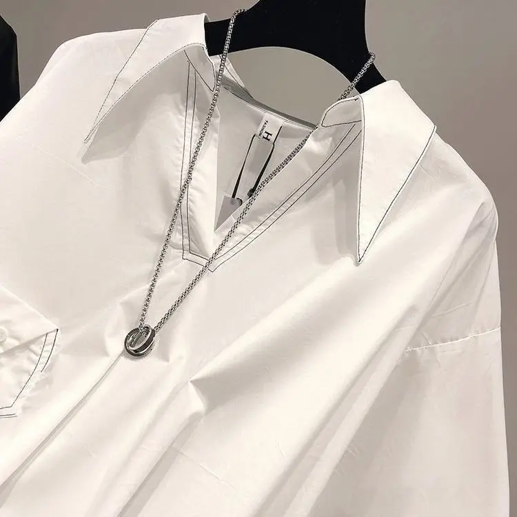 قميص أبيض متخصص للنساء في الصيف على الطراز الكوري، بلوزة رفيعة وفضفاضة بأكمام قصيرة