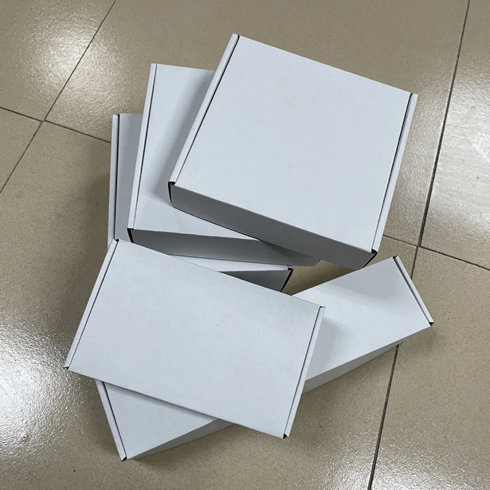 

10Pcs/lot White Corrugated Express Paper Box Extra Hard Carton Package Box for Clothing/glasses/sock Shipping Box