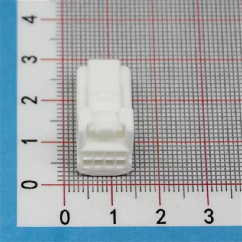 1Pcs/Lot 1379659-5 …