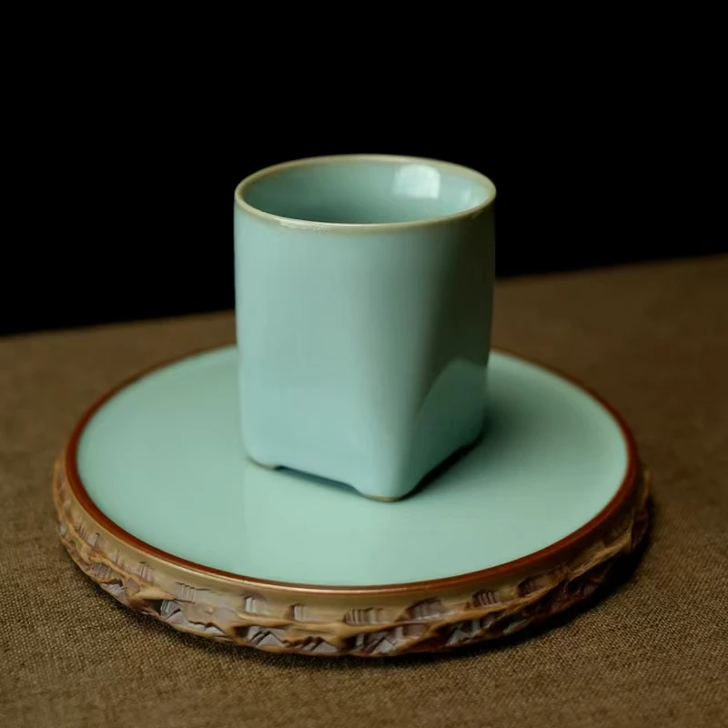 

Ru Kiln Round Sky Square Earth Tea Cup Owner Cup Ru Porcelain Sky Blue Ice Crack Handmade Ceramic Cup(Single Cup)