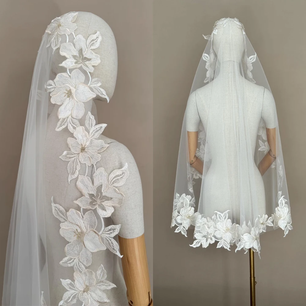 voile-de-mariee-court-a-motifs-floraux-ideal-pour-un-mariage-romantique-une-seule-couche-de-tulle-transparent-longueur-au-niveau-des-doigts-voiles-de-mariee-accessoire-de-coiffure-personnalisable