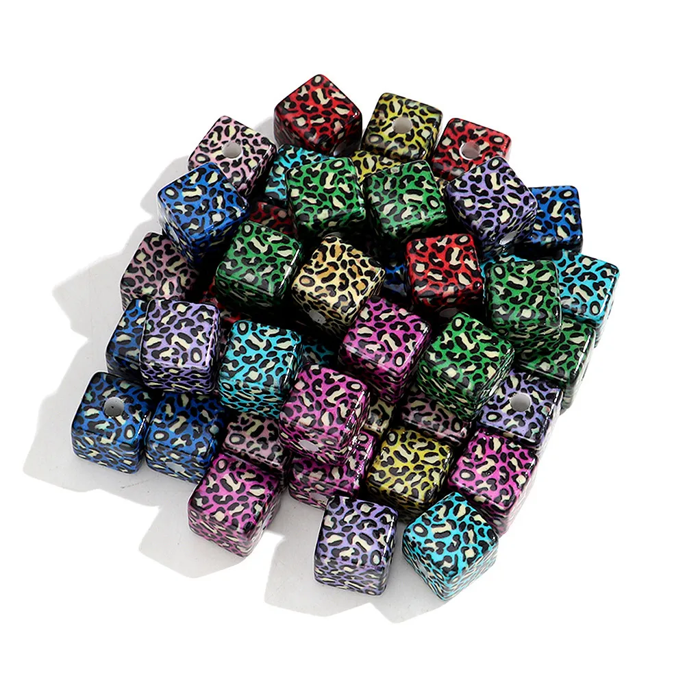 10 Teile/los Bunte Leopard 14mm Platz Acryl Lose Spacer Perlen für DIY Schmuck Schlüsselbund Halskette Handwerk Ornament Zubehör