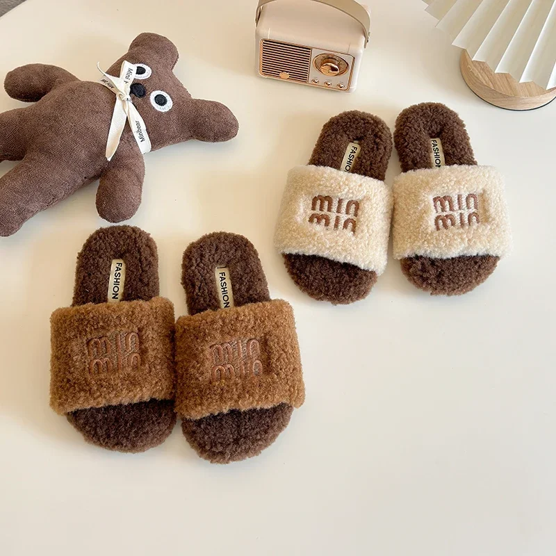 Herfst Kinderen Platform Slippers Nieuwe Indoor Warm Houden Plus Fluwelen Platte Slippers voor Meisje Casual Schoenen Antislip Kinderschoenen