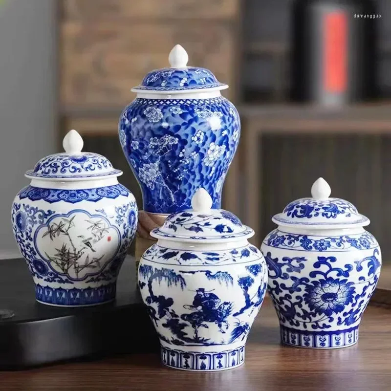 Storage Bottles Blue And White Porcelain Jar Chinese Ceramic Tea Box Candy With Lid Table Top Vase Home Decorvintage