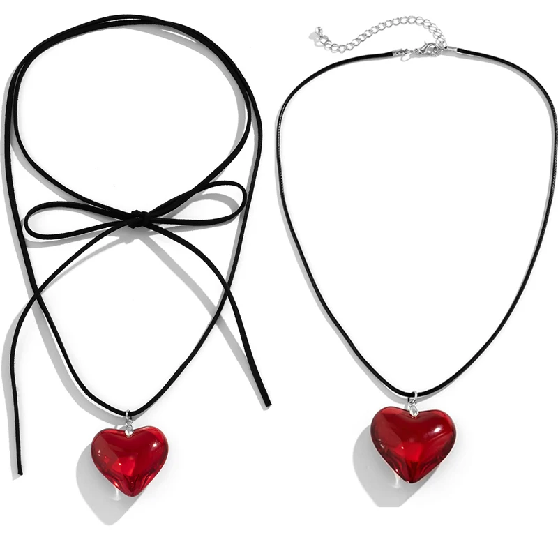 Chunky Puffy Heart Choker Necklace  Big Heart Pendant Adjustable Velvet Leather Chain Heart Necklaces Gifts for Women Teen Girls