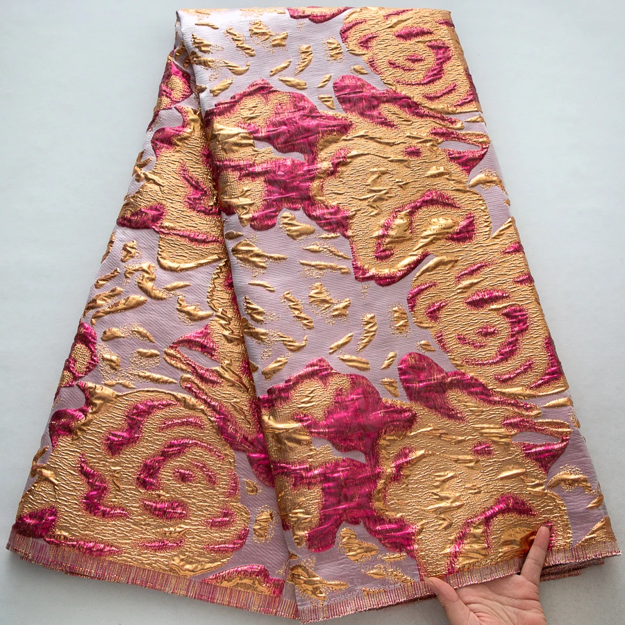 

Роскошная золотая и розовая африканская жаккардовая кружевная ткань для свадебного платья, элегантный цветочный металлический парчовый материал