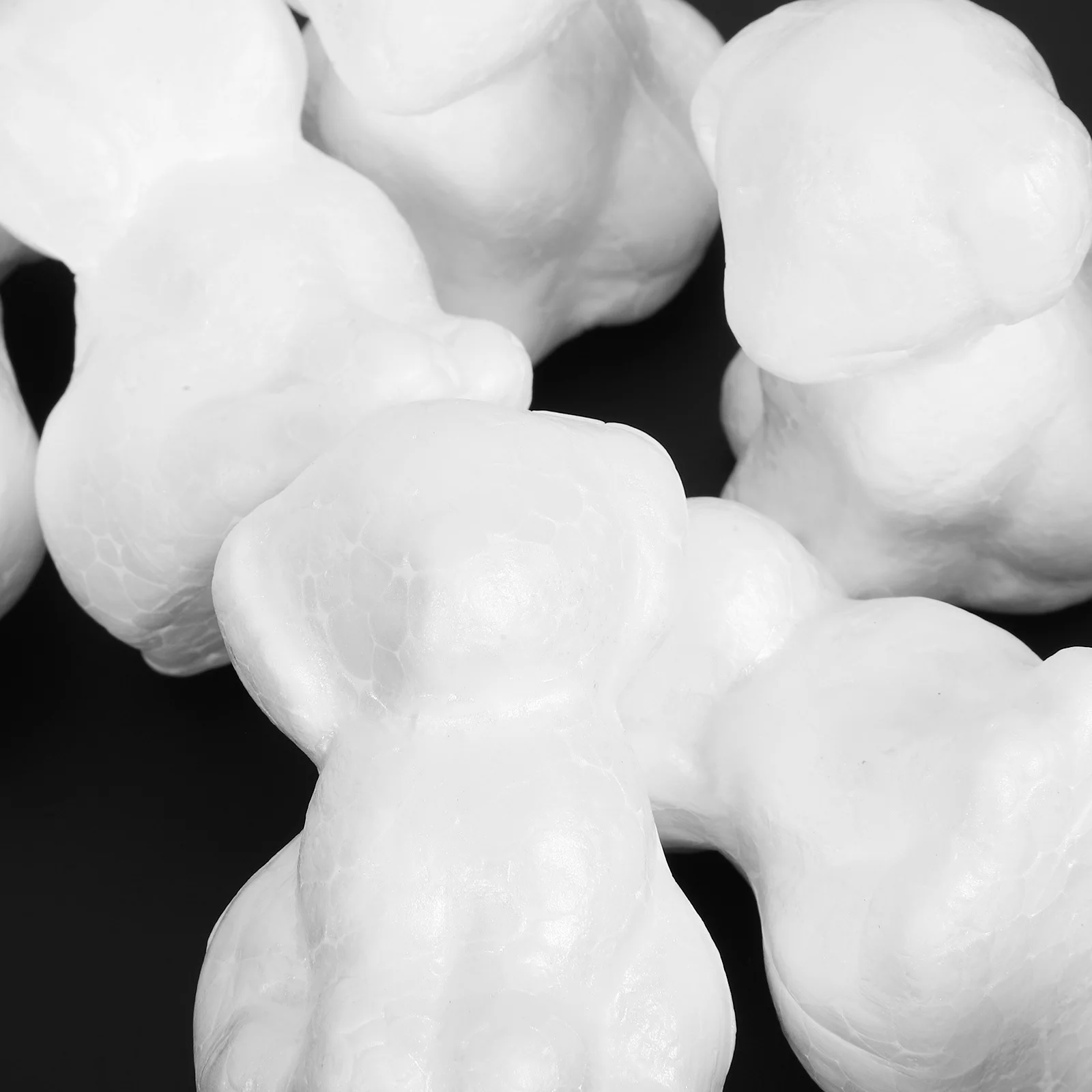 

4Pcs Puppy-Shaped Foam Crafts DIY Painting Materials Desktop Decorations Creative Dog Decor Handicrafts Puppy-Shaped Foam Crafts