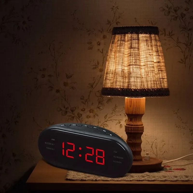 

EU Plug LED Clock Control Radio with AM and FM Dual Channels Multi Group Alarm Clock Gift Illuminated Clock Snooze Function