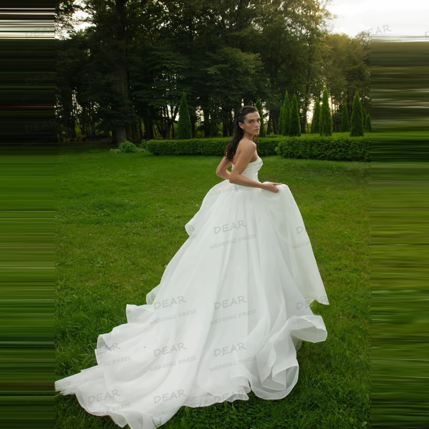 Luxury Wedding Dresses Sexy A Line Strapless Women's Sleeveless Backless Bridal Gowns Soft Customized Vestidos De Novia Party