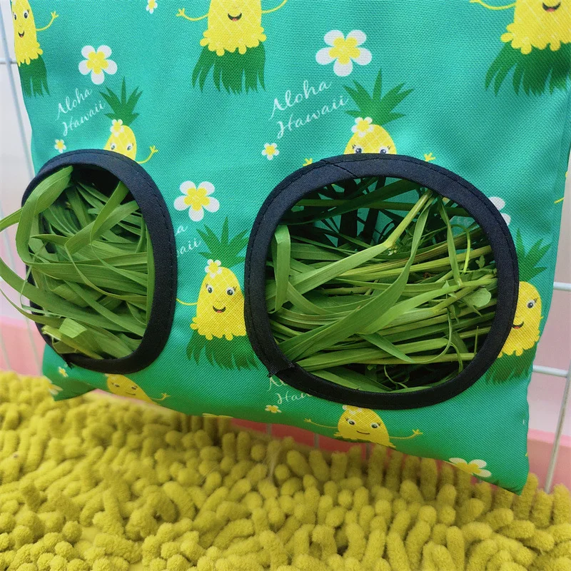 Hay Bag Hanging Pouch 2