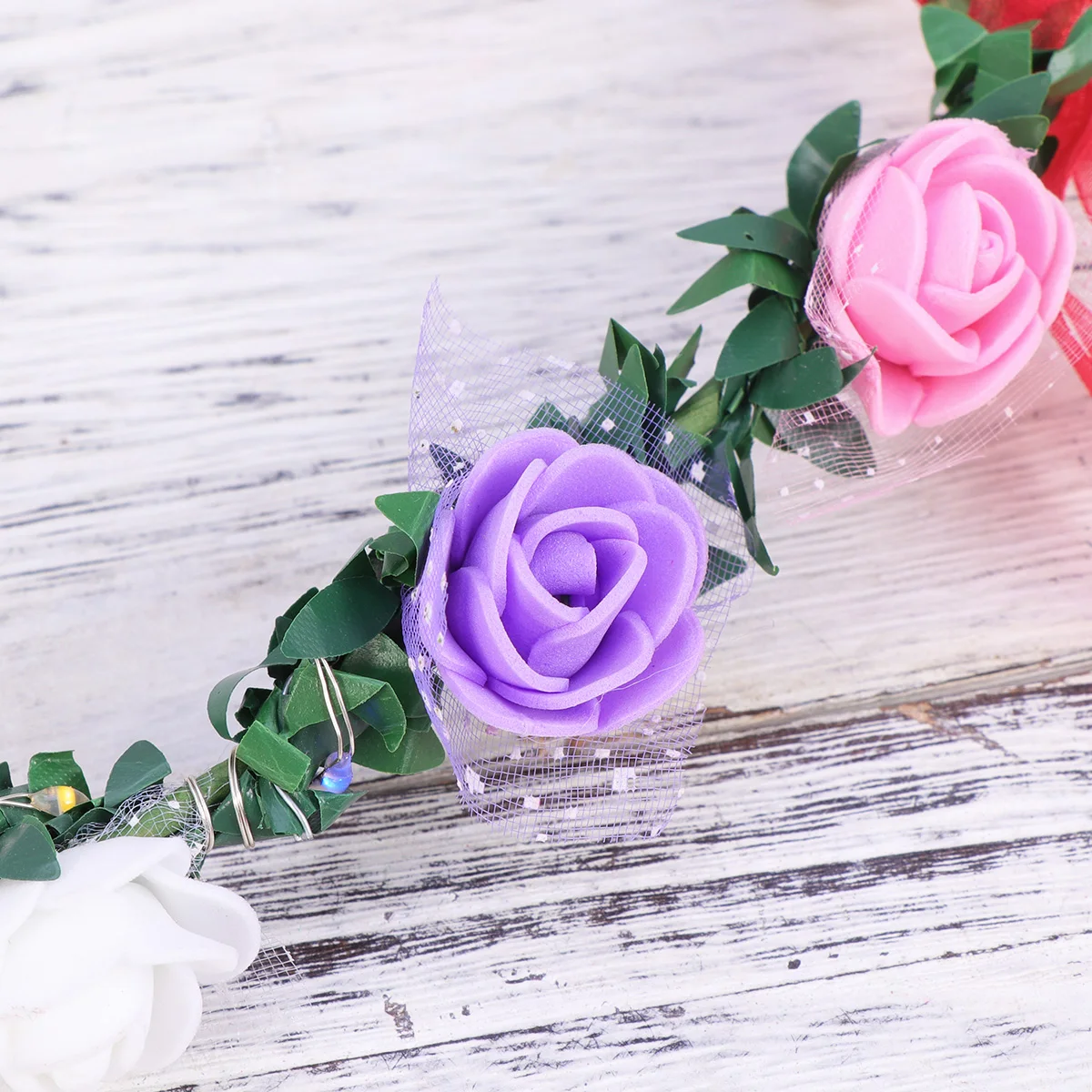 

Glowing Garland Headdress LED Floral Headband Colorful Wreath Hair Accessory Simulation Flowers Wedding Party Prom Birthday