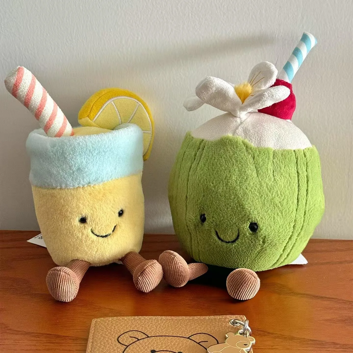 لطيف جوز الهند الليمون دمية الماء على ظهره الديكور Kawaii أفخم المفاتيح لعبة حقيبة بنقوش كرتونية قلادة صديقة عطلة مفاجأة هدية