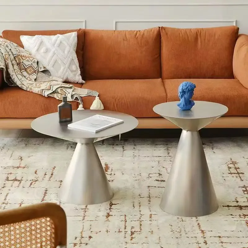 Nordic stainless steel coffee table internet celebrity high-end coffee table light luxury indoor side table