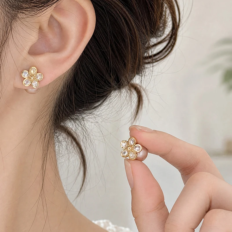 GANPUP Elegante Perlenblütenblätter-Ohrstecker für Damen, für den täglichen Gebrauch, modischer neuer Schmuck, Geschenk für Party und Hochzeit. – Detail 1