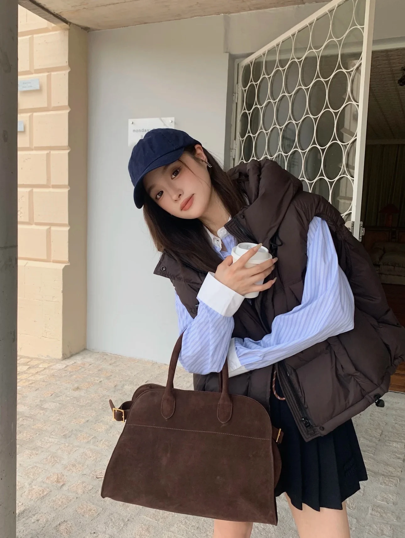 

High-quality designer tote bag made of genuine leather - Margot 15 shoulder/crossbody bag. Margot 10 soft suede tote bag with la