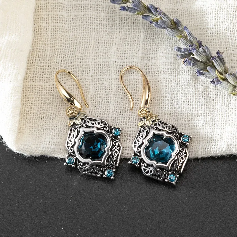 Retro Ethnic Palace Style Rhombus Inlaid Blue Crystal Rhinestone Dangle Earrings Engraving Geometric Pattern for Women Jewelry