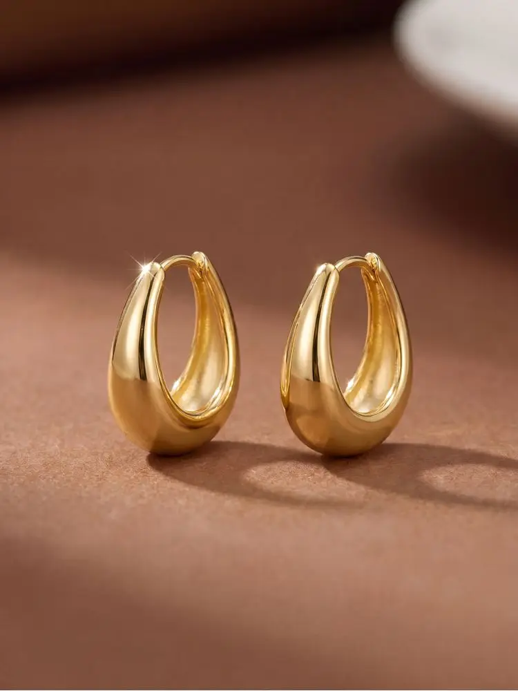 Fashioned Simply Light Luxury Plain Hoop Earrings For Women Anniversary Party Daily Wear Party High Quality Trendy Jewelry