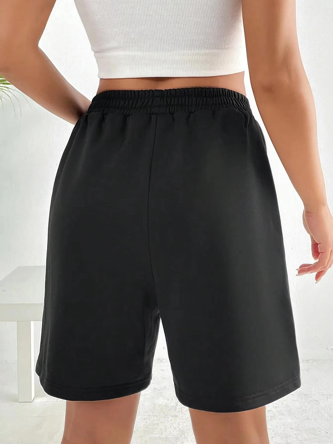 شورت جيب مائل بخصر برباط مع خصر مرن شورت رياضي فضفاض مناسب مريح من القطن الخالص ملابس الشارع النسائية