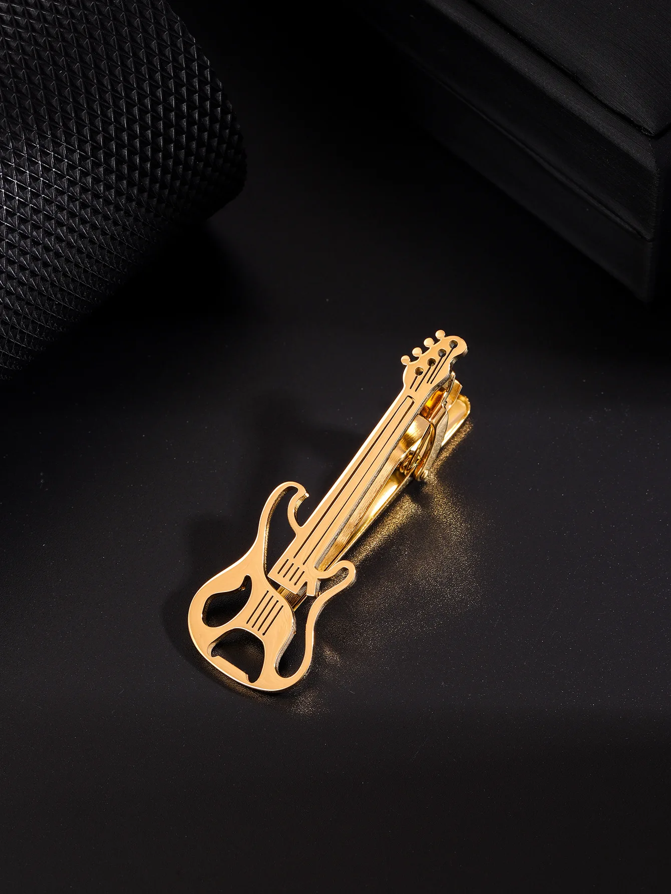 Hip-hop Punk Instrument Guitar Titanium Steel Tie Clip, Fashionable Trendy High-end Music Fun Stainless Steel Tie Clip