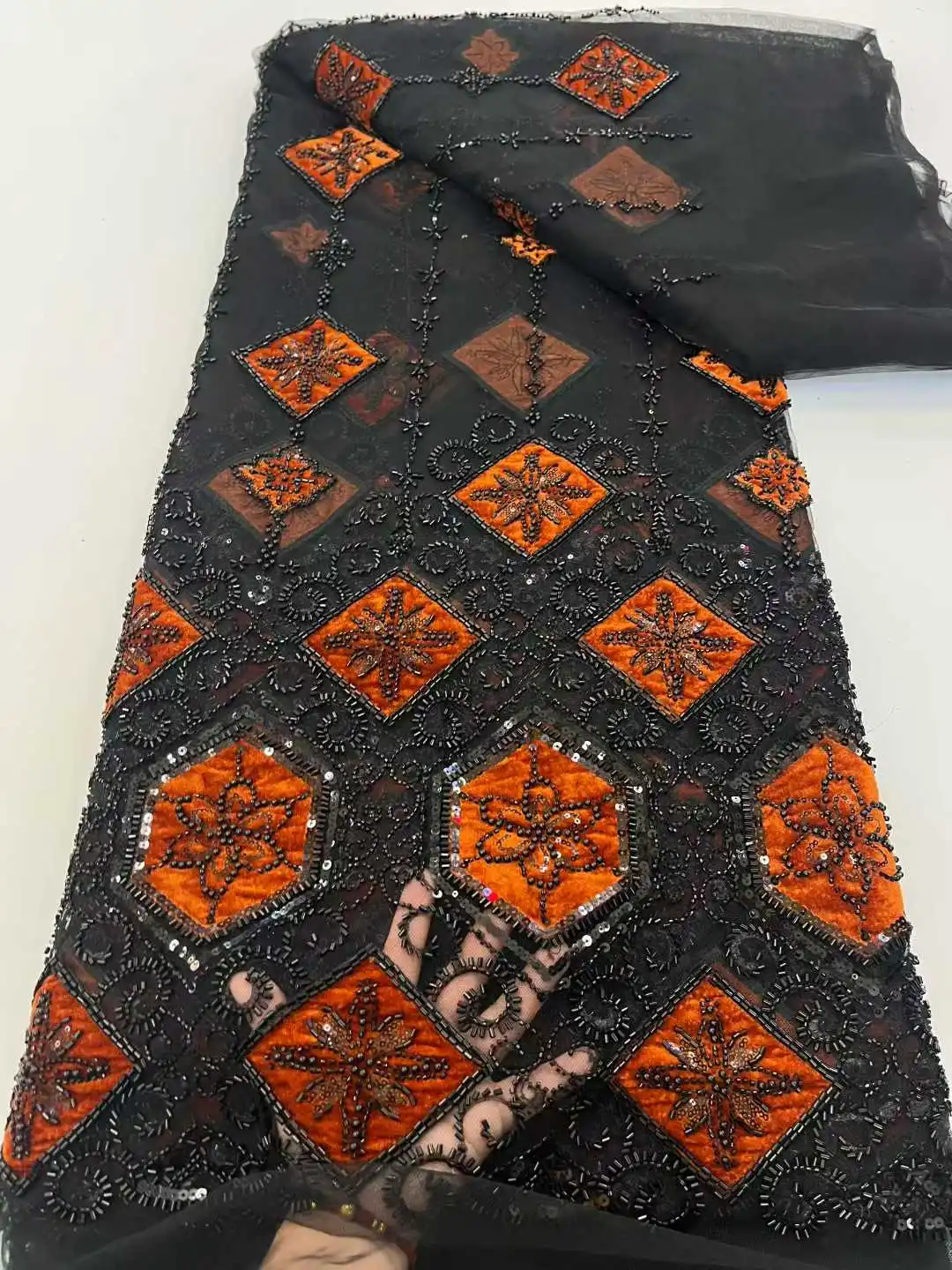 

2025 African Lace Fabric High Quality Sequins and tube Beads Embroidery Groom Nigeriane Bridal Evening Dresses 5yrds DP