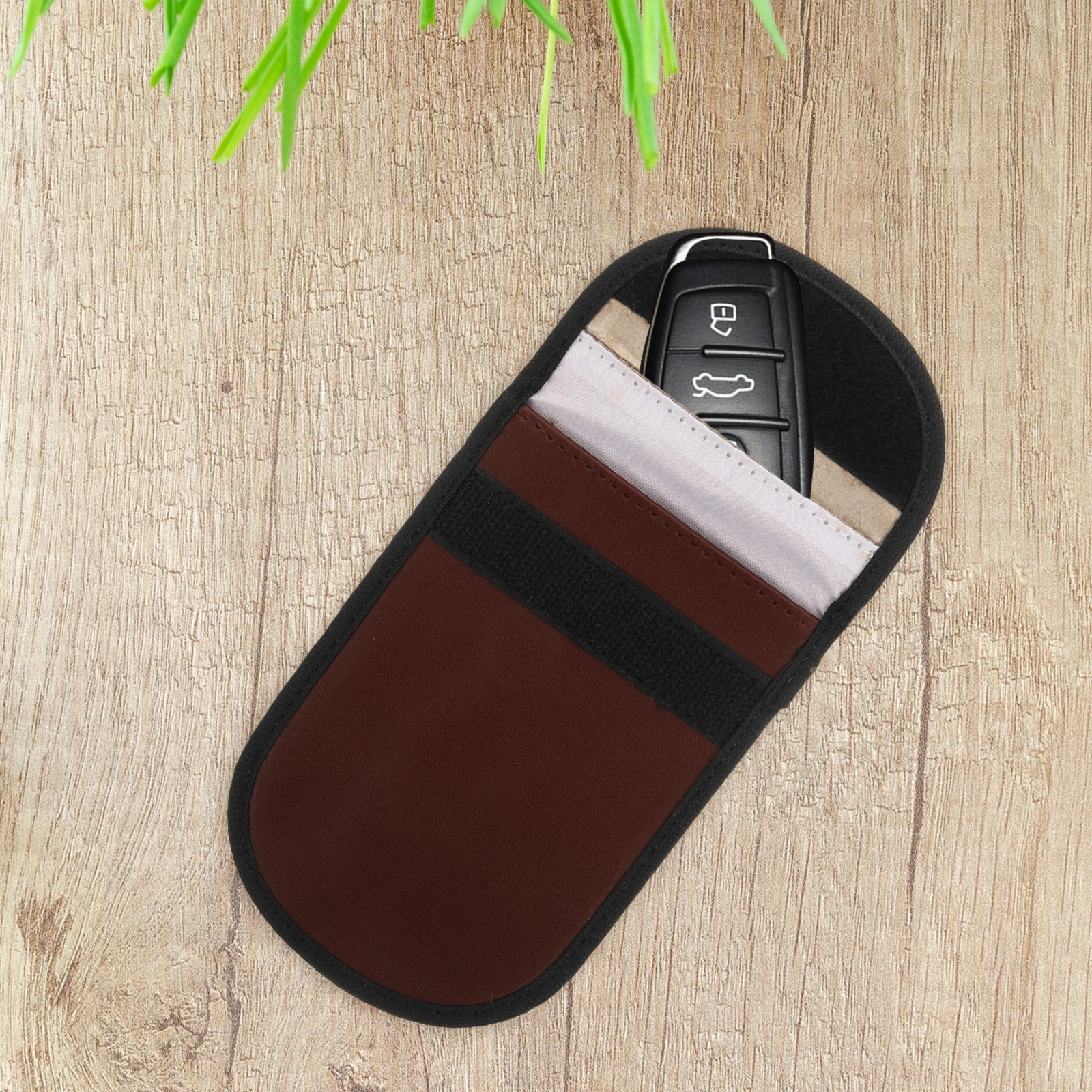 

Car Pouch Shielded Holder Protective Cover Durable Anti-Scratch Wear-Resistant Compact Organizer Portable Case for Car House