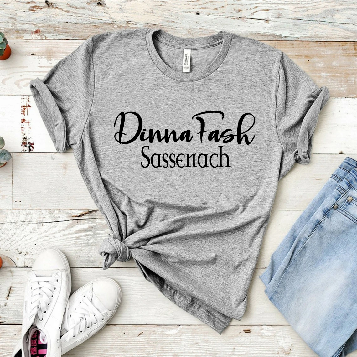 

Dinna Fash Tshirt Sassenach T Shirt Outlander Book Series T Shirts Jamie Fraser Tee Women T-shirt Short Sleeve Casual T-Shirt