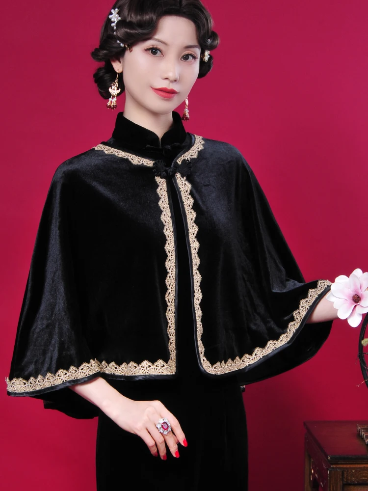 Winter Wraps High End Warm Cheongsam Shawl Gold Velvet Cape Cloak Loose Shawl Cheongsam Wraps Fringed Coat Women Banquet Shawl