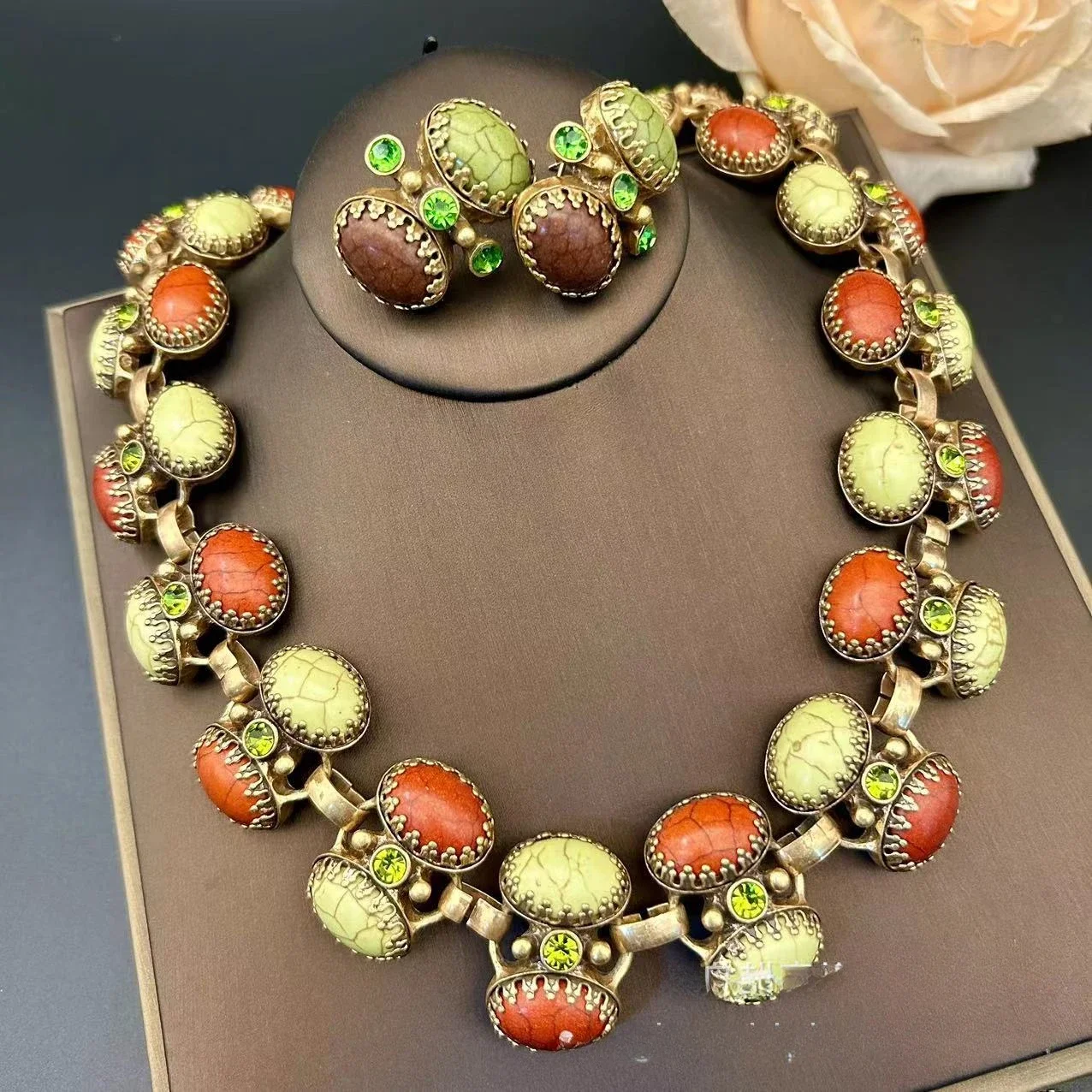 European and American Literature  Art Retro Heavy Industry Niche Design Advanced Fashion Natural Stone Necklace Earrings Brooch