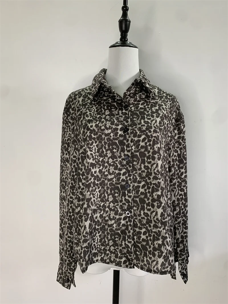 한국인 리뷰 많은 옷 Leopard Blouses Women Shirts New Long Sleeves Chic Button Tops Fashion Casual Loose Shirts 2024 Spring