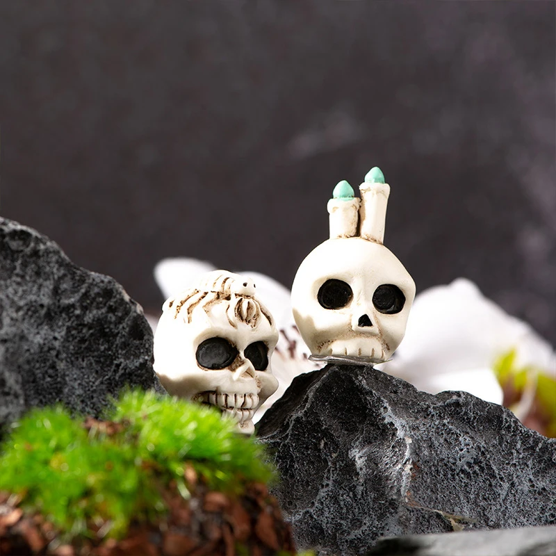 Halloween Resin Ghost Skull Tombstone Miniature Figurines Dollhouse Accessories Halloween Home Table Flower Pot Decor