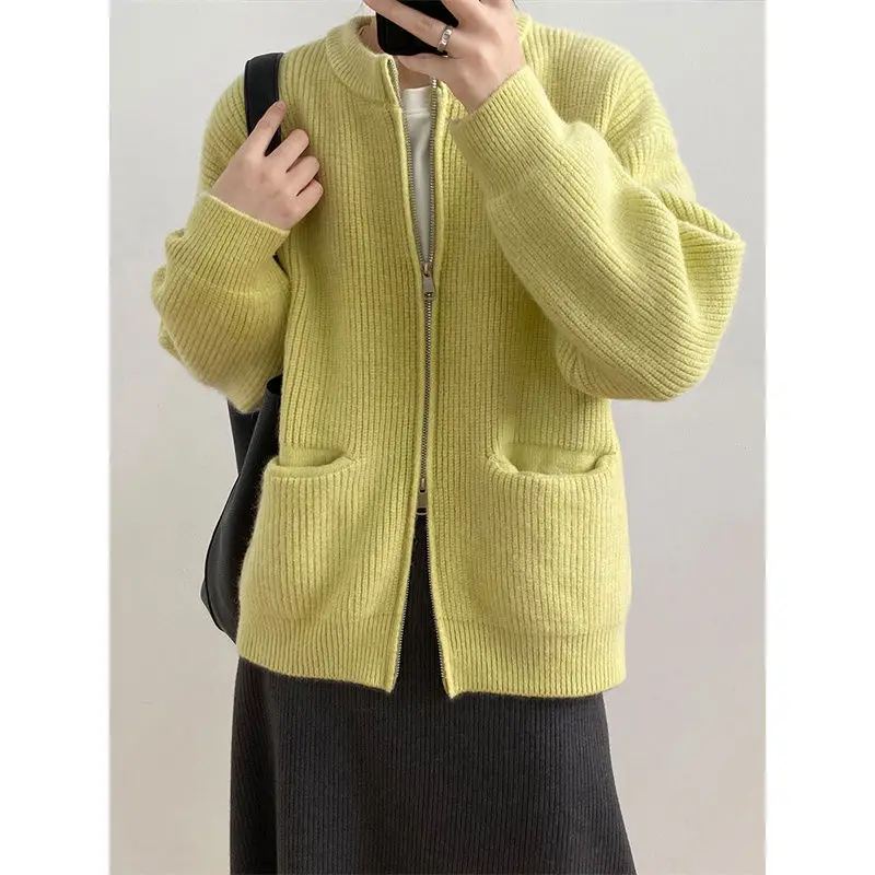 Korean Simplicity Solid Color Zipper Sweaters Cardigan 2023 Autumn Winter All-match Casual Pockets Knitted Coat Women's Clothing