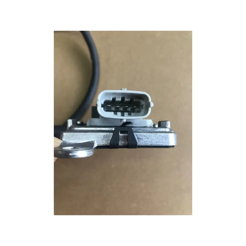 22303390 Nitrogen Oxide Sensor 5WK9 7367 NOx Sensor For Volvo Truck Mack 21479638 21567764 12V after market  Uninox  Diesel SCR