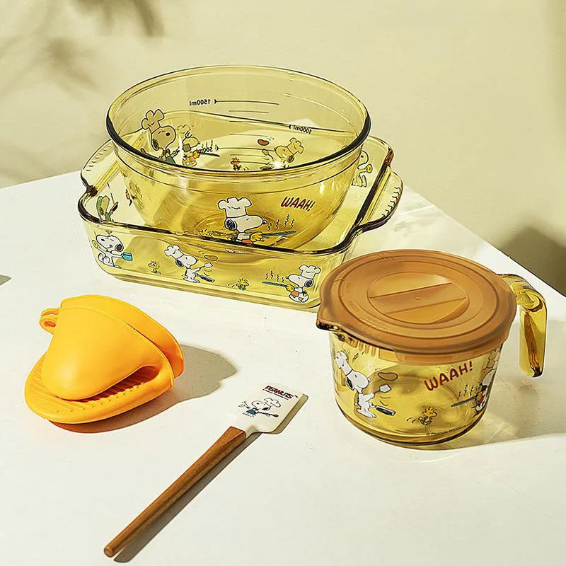 

Baking Set Series Glass Soup Bowl with Cover High Temperature Resistance Baking Tray Measuring Cup Kawaii Snoopyed Salad Bowl