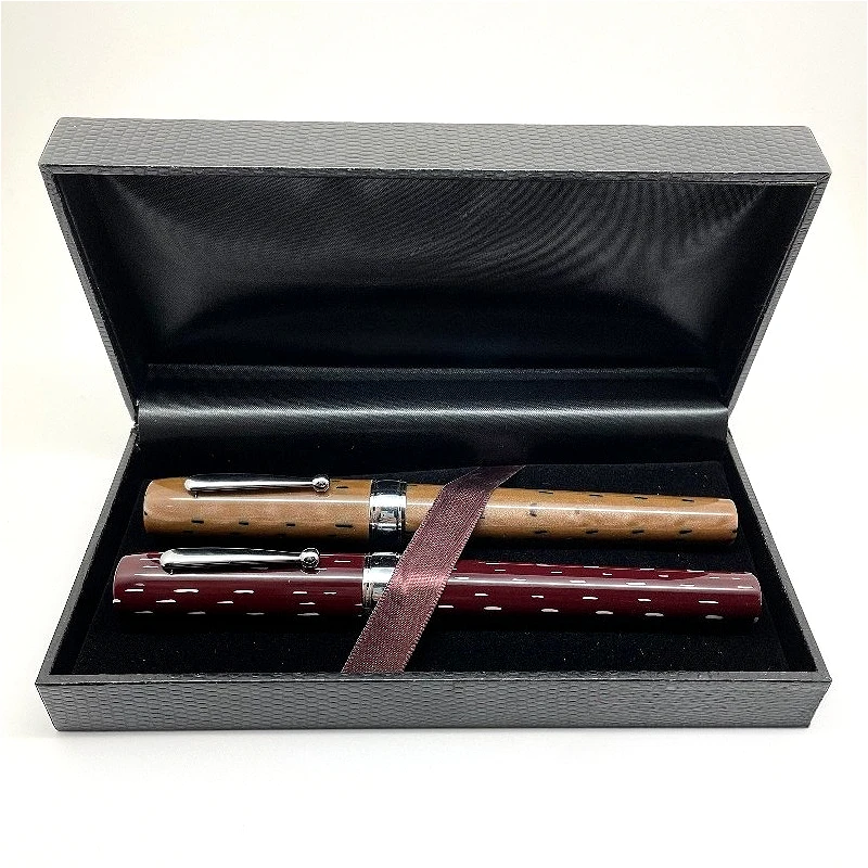 

Taiwanese Stationery Brand Fine Writing International Discontinued Fountain Pen Handmade Long Knife-shaped Ink Pen M 0.7mm Nib