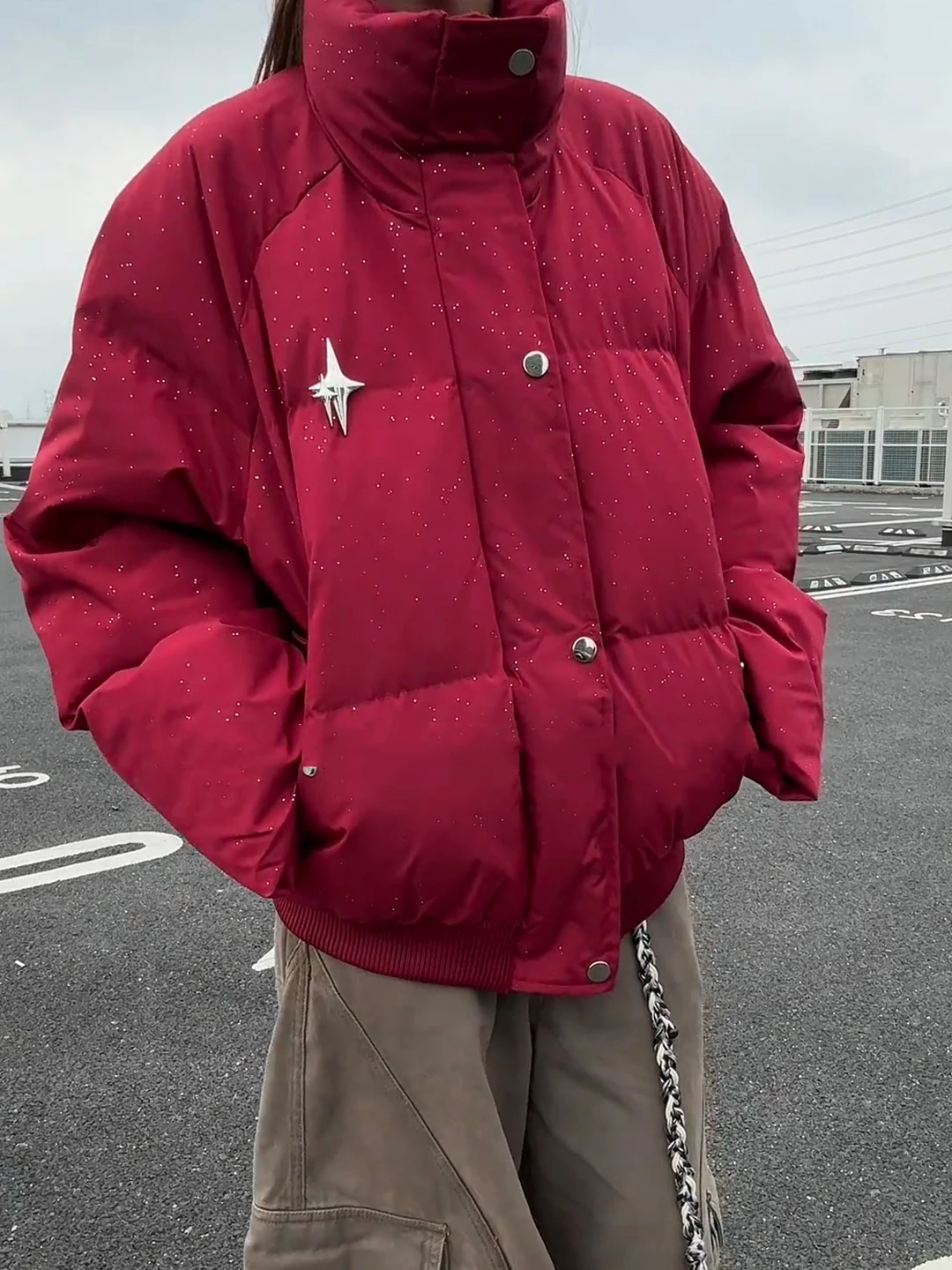 

Red Wine Color down Cotton Jaet Men's Winter Thiened ort Sle Bread Sle Stand Collar American High Street Coat