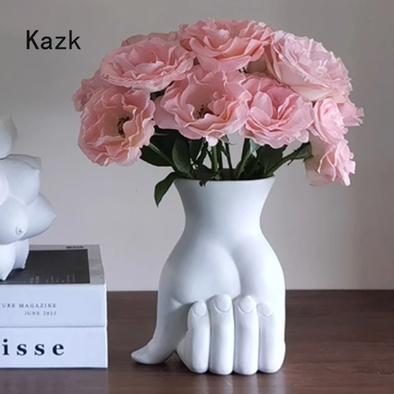 

Northern Europe Fist Ceramic Vase High End Home Decor Desktop Matte Ikebana Vase Living Room Decoration Arts Crafts Vases