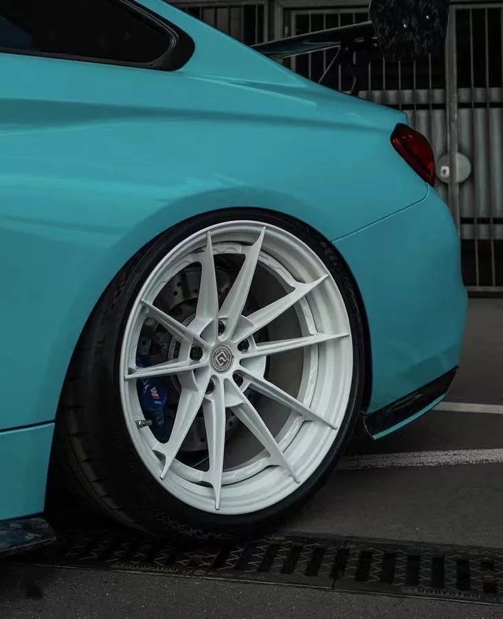 Hebei Zhi Hub Fxm M2 M3 M4 M5 M6 M8x5 X7 911 Turbo Booster s 918 Sarati Mc20 812gts 1819 20 21 22 24 بوصة عجلات مزورة