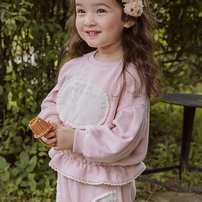 2024 autunno fragola Shan coreano ragazze e bambini carino piccolo coniglio Patchwork pizzo a vita corta con cappuccio