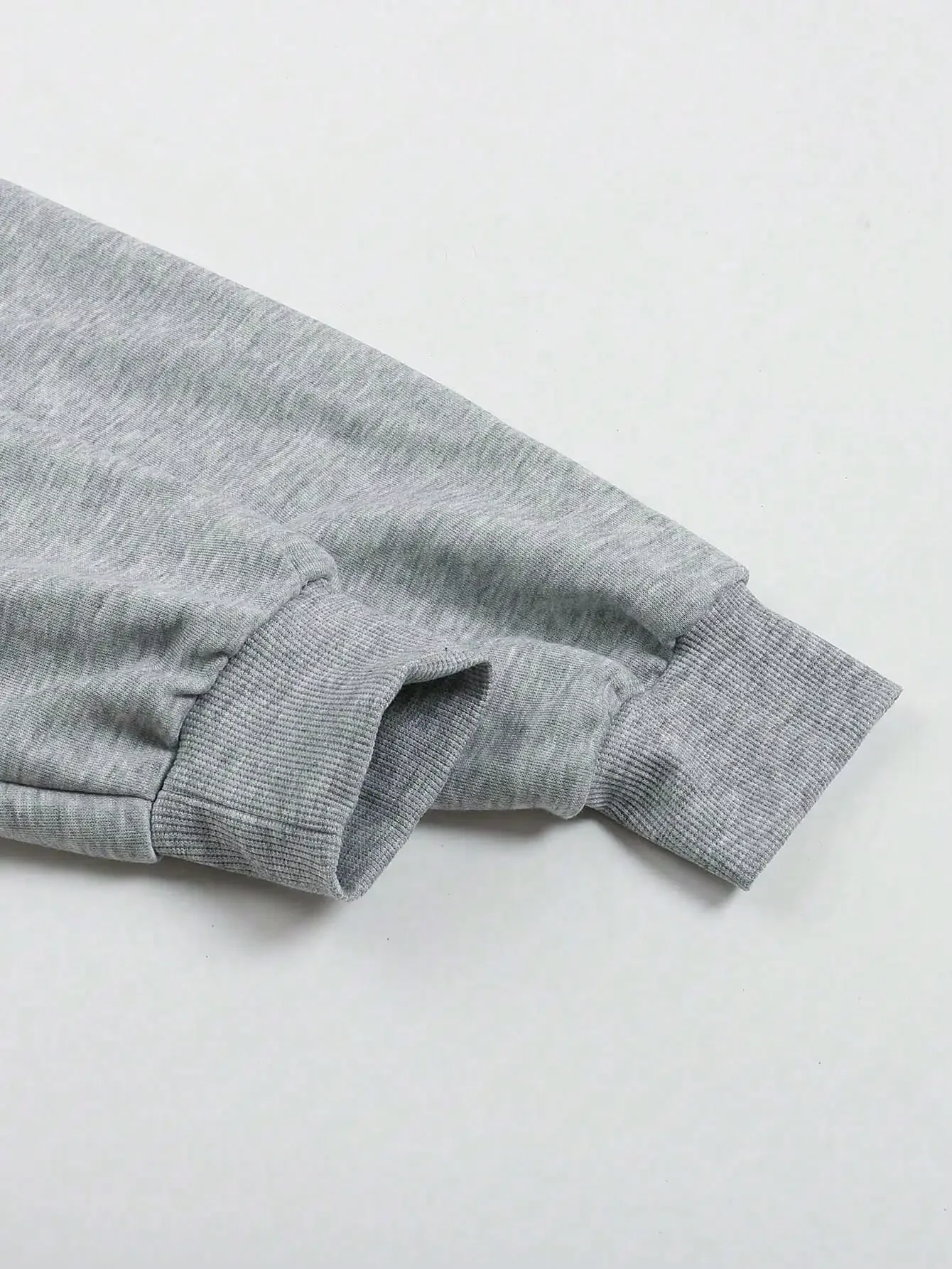 Lässiger und eleganter Damen-Polyester-Hoodie mit Hund- und Herzförmigen Pfotenabdrücken, Hoodie, Tiermuster – Detail 5