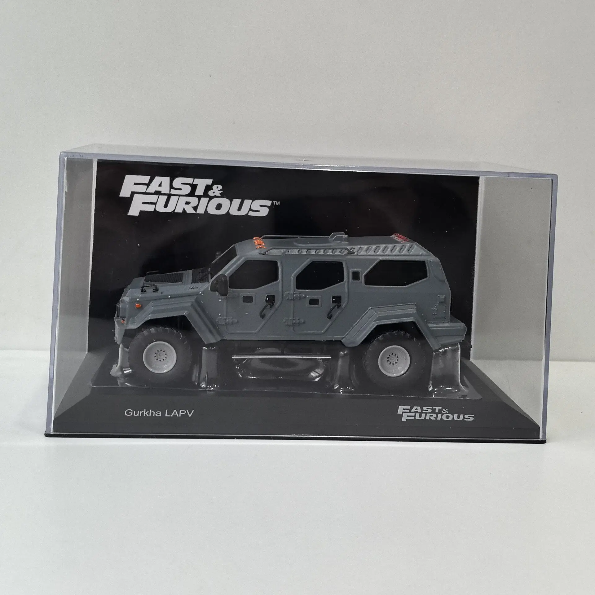 

No Color Box Box Cracking Diecast IXO 1/43 Scale GURKHA LAPV Movie Car Alloy Car Model