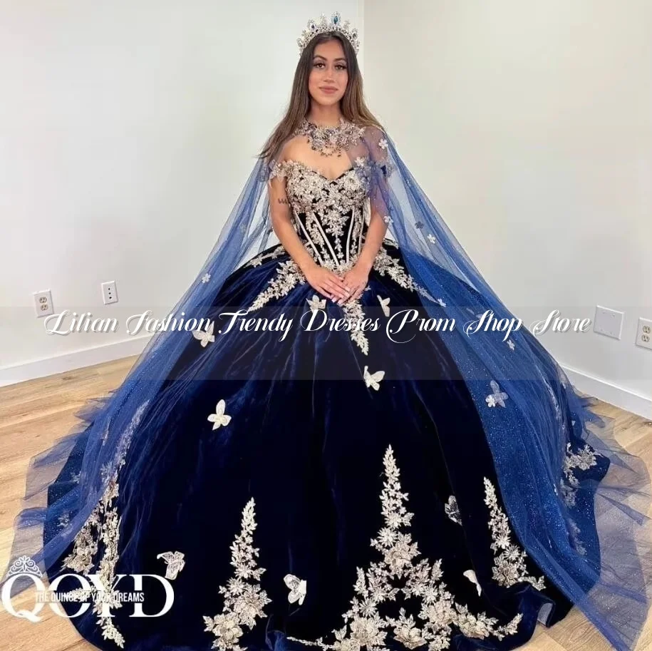 Abiti stile Quinceanera principessa in velluto blu navy con mantello avvolgente applique di lusso farfalla vestido de quince azul dolce 15