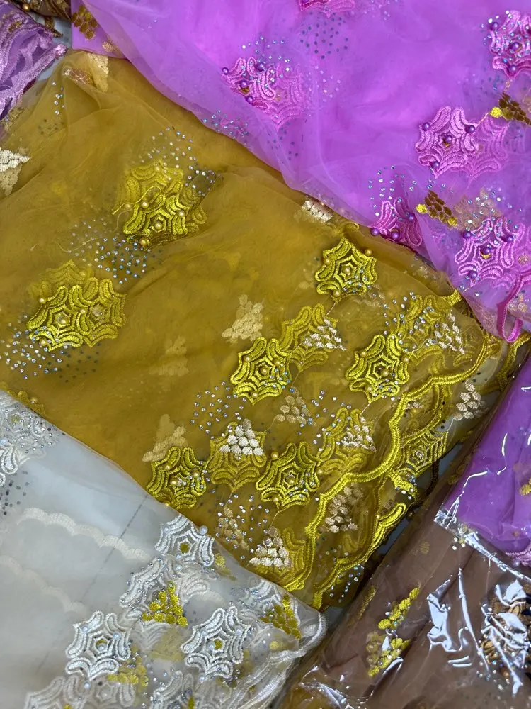 3D-Steinverzierter Neuer Dubai-Schal für Muslimische Frauen, Afrikanischer Voile-Stein-Hijab, Islamischer Hijab, Pashmina-Turban, Kopftuch mit Stickerei, Schals – Detail 10