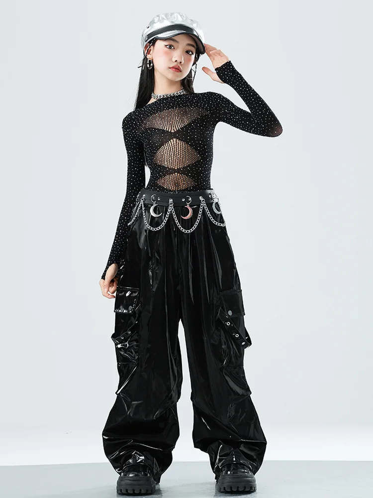 ชุดเต้นแจ๊สเคป๊อปสำหรับเด็ก ชุดเสื้อตาข่ายประดับเพชรสำหรับเด็กผู้หญิง กางเกงหนังสีดำ ชุดแสดงบนเวทีคอนเสิร์ต ชุดแสดงบนเวที