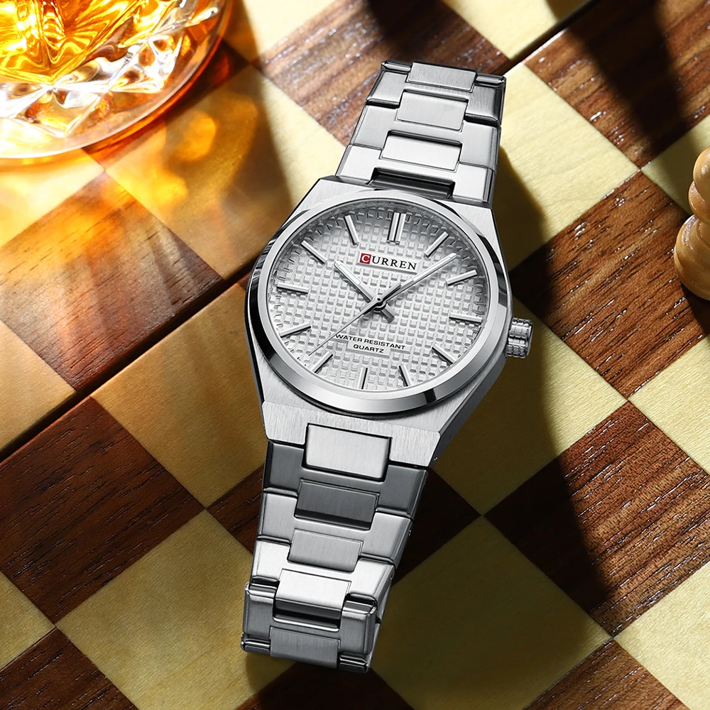 CURREN 8439 Men's minimalist business watch; Couple's round steel band wristwatch image 3
