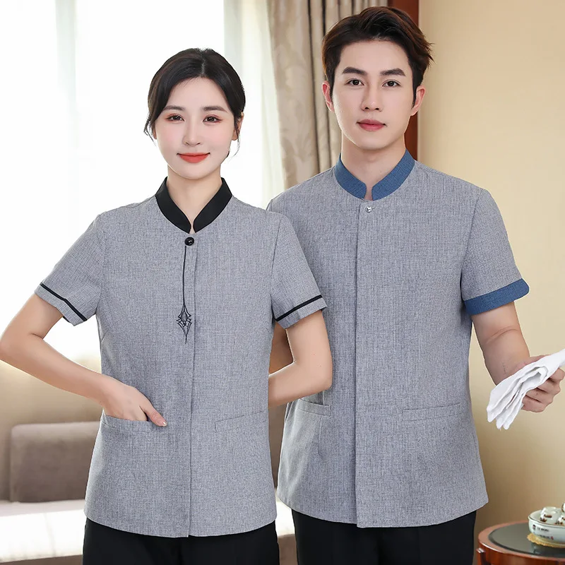女性用春夏半袖制服（ホテル清掃員向け）、不動産管理・ルームサービス担当者に最適