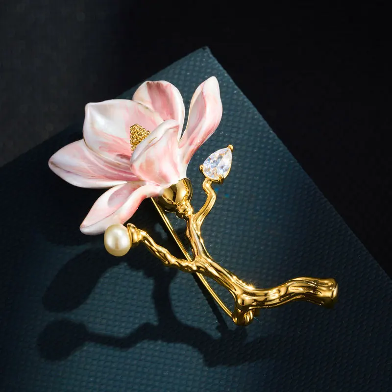Chinese Style Elegant Magnolia Flower Brooch Gold Plated Copper Alloy Enamel Pearl Zircon Lucky Auspicious Pin For Women Gift