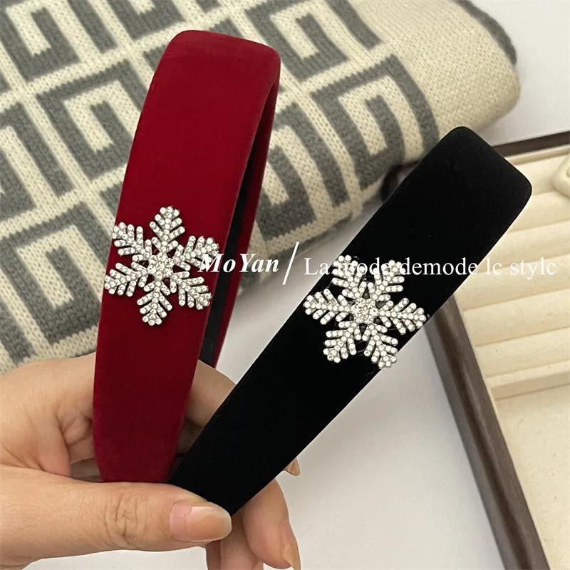 

Изысканная женская бархатная красная повязка на голову со стразами в виде снежинок для создания романтической атмосферы, новая модель с высоким объемом на макушке, заколка для волос