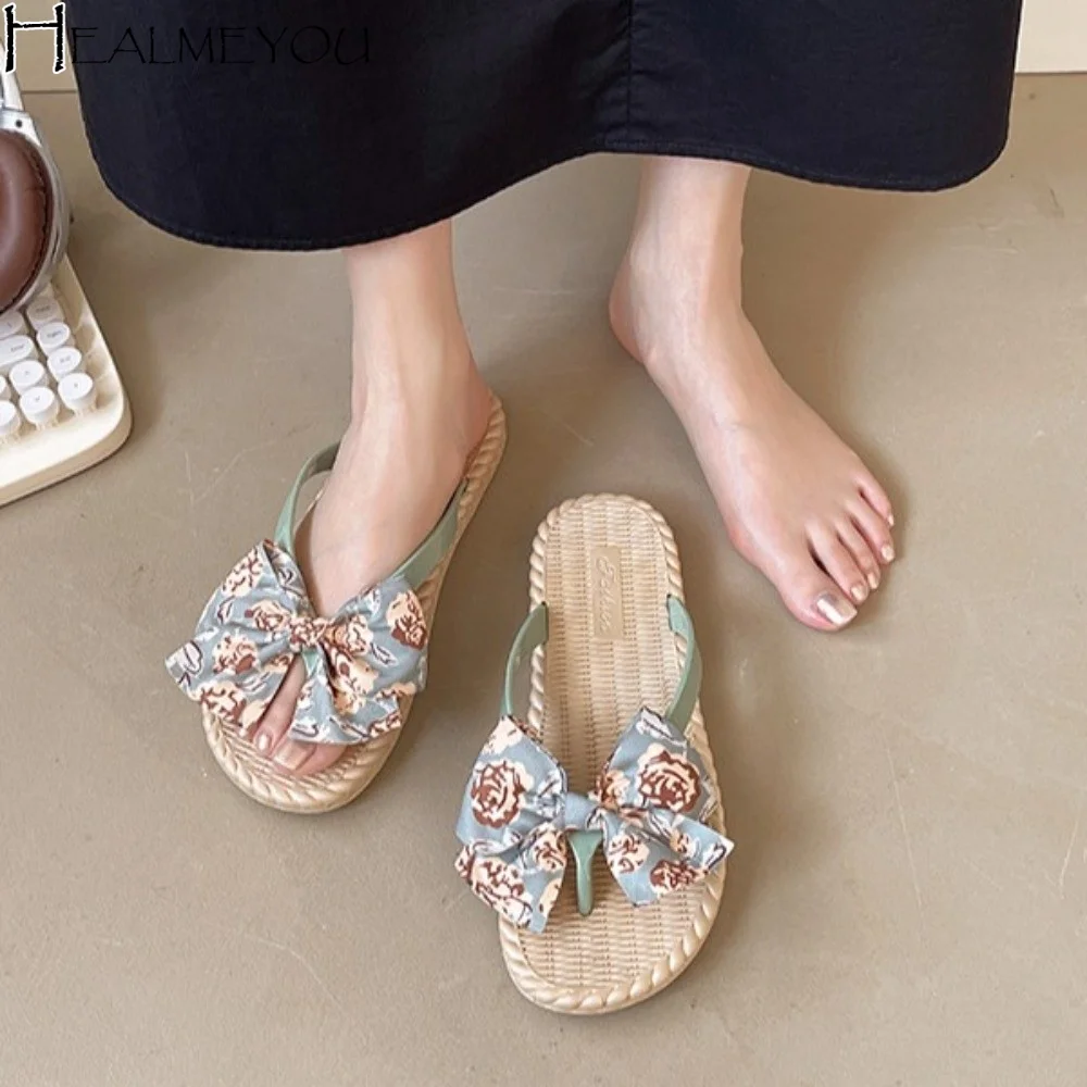 

PVC Bow Rose Flower Slippers Non Slip Korean Ins Flip Flop Sandals Fairy Style Flowers Pattern Girl Bowknot Slippers Vacation
