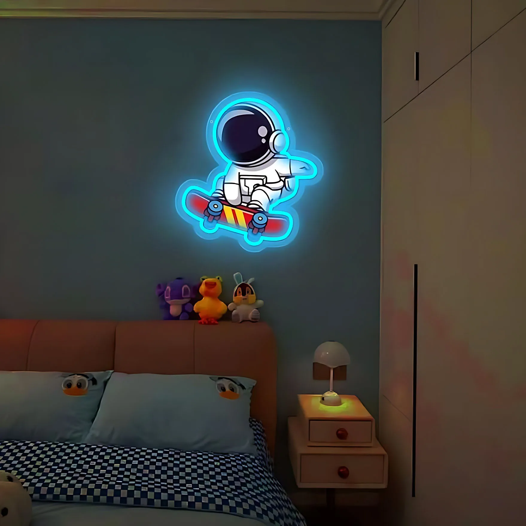 Astronaut Skateboard Neon Sign LED Space Theme USB Reusable Night Light Kids Room Bedroom Game Room Wall Decor Art Props Gift