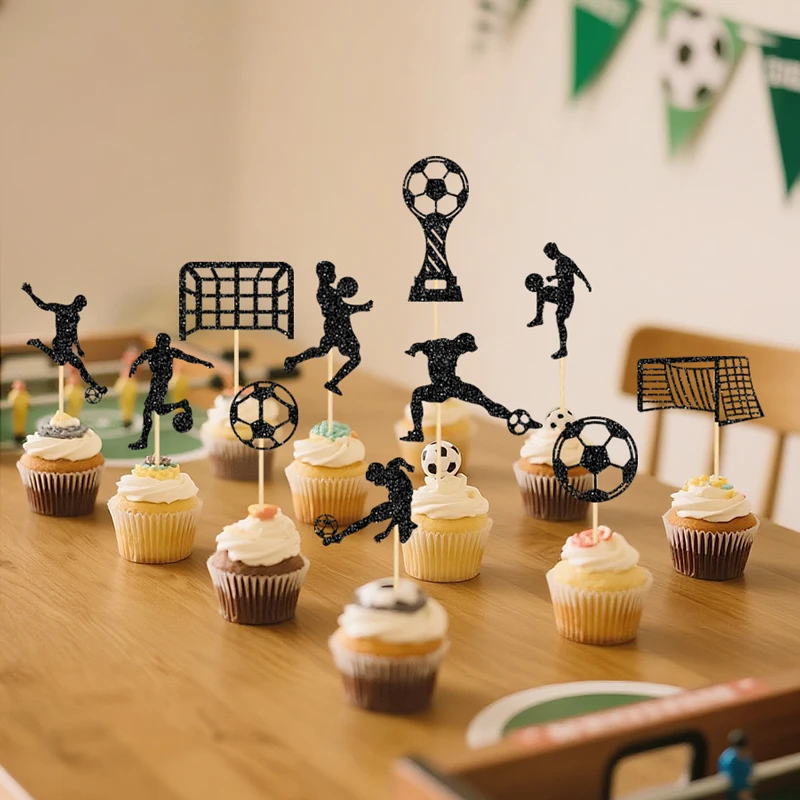 YOMDID 24 Stück Fußball-Kuchenaufsätze, Cupcake-Aufsätze mit Fußball-Themen für Geburtstage, Jugendliche, Duschen und Sport-Kuchendekoration – Detail 7